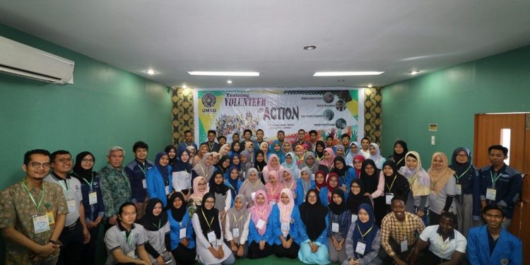 LKUI UMSU Gelar “Training Volunteer in Action”